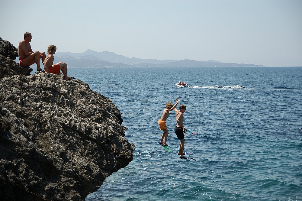 Cap Corse, Westküste, Badeplatz bei Marine di Negru (Flo, Sina 3).JPG