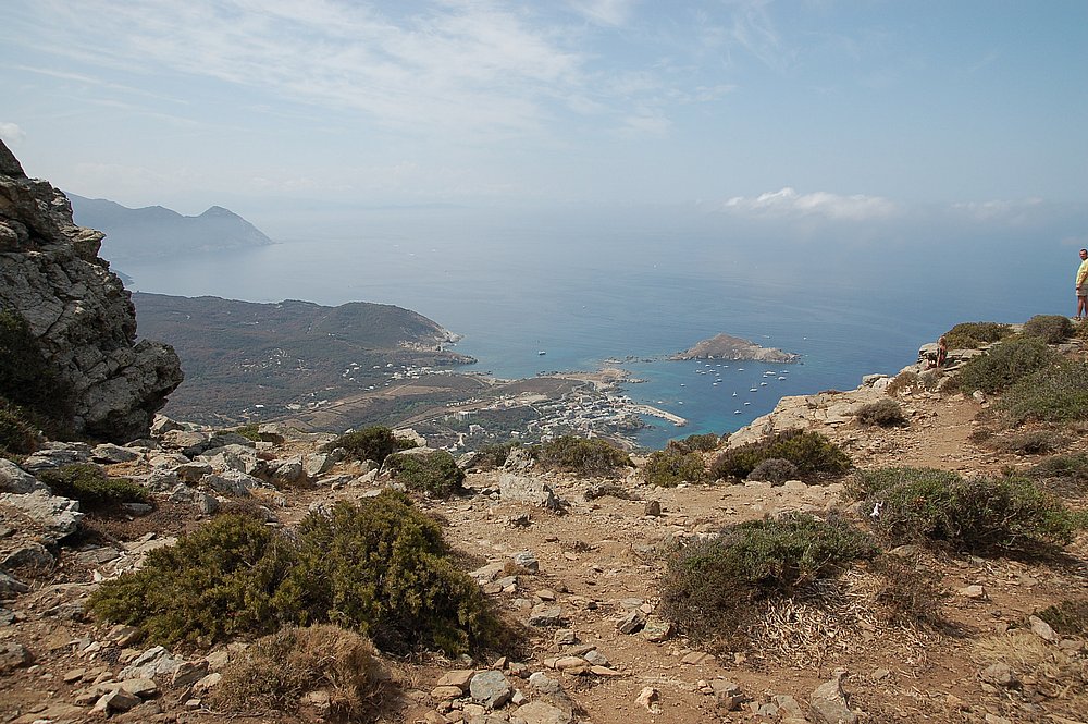 Cap Corse, südlich vom Col de la Serra, Blick nach Centuri 1.JPG