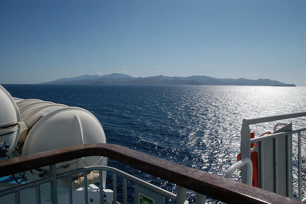 Fähre nach Genua, Abschied von Cap Corse.JPG